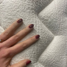 Load image into Gallery viewer, Aluxo Oasis 2000 Pocket Memory Pillow Top Mattress in a box