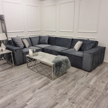 Load image into Gallery viewer, Midland Corner Sofa