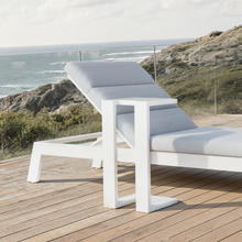 Load image into Gallery viewer, ALUXO® Dasia Outdoor Sun Lounger - White
